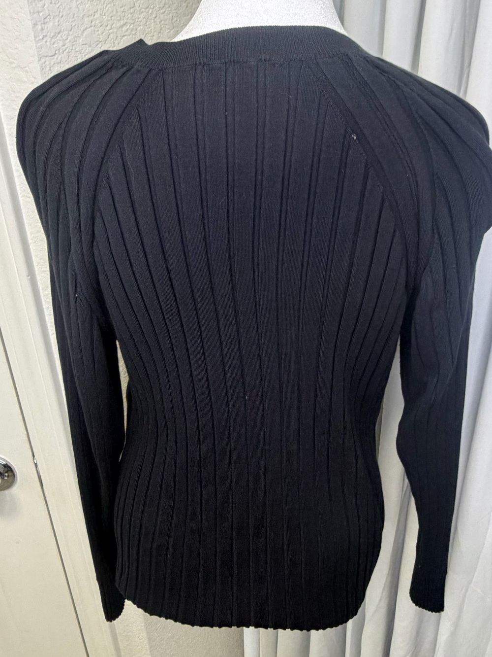 International Concepts Black Ribbed Sweater Shoulder Zippers Moto XL - Picture 2 of 6